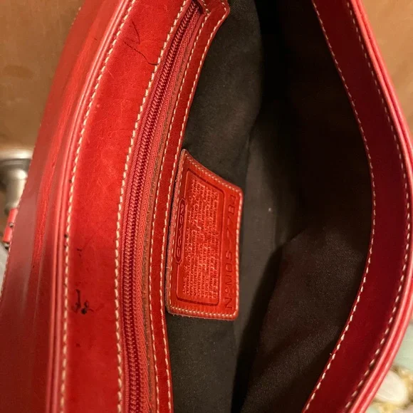 Coach Hamptons East West Buckle Shoulder Bag-Vintage Y2K-Rare Color - Picture 11 of 13